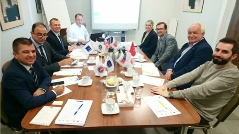 Mersin Büyükşehir İle Leszno Belediyesi Arasında Odak Grup Toplantısı Yapıldı