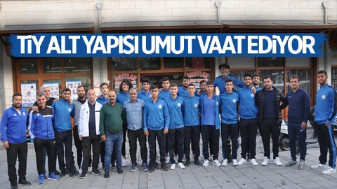 Tarsus İdmayurdu U19 Takımı Göz Dolduruyor