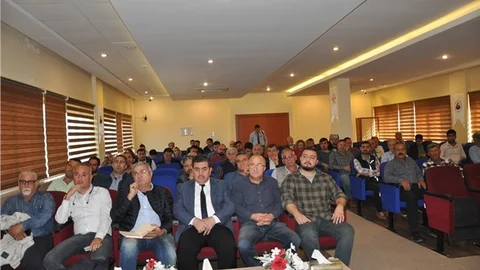 Tarsus Ticaret Borsası’nda Sert Çekirdekli Meyve Yetiştiriciliği Semineri