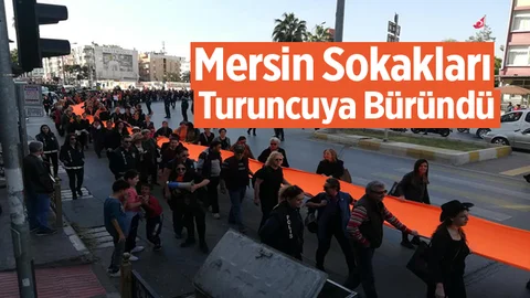 Mersin Sokakları Turuncuya Büründü