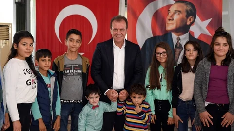 Başkan Seçer, 24 Kasım’da Bir Öğretmenin Düşünü Gerçekleştirdi