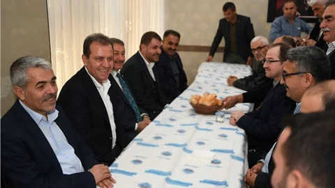 Seçer, 4. Geleneksel Kuru Fasulye-pilav Günü’ne Katıldı