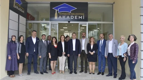 "Erken Çocukluk Dönemi Eğitimi" Projesini Hazırlayan Akademisyenler Yenişehir’de