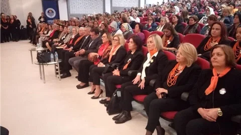 Kız Çocukları İçin Anlamlı Proje "Görün Bizi Projesi" Mersin’deydi