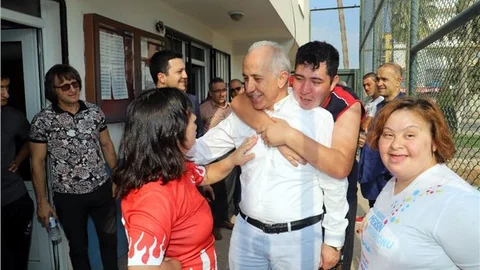 Akdeniz Belediye Başkanı Mustafa Gültak’tan, Dünya Engelliler Günü Mesajı