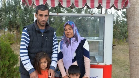 Simit Arabası Çalınan Engelli Süleyman’ın Yardımına Büyükşehir Koştu