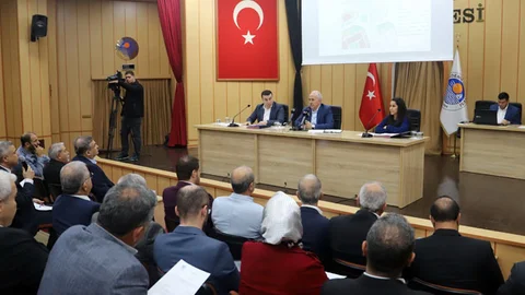 Akdeniz Belediye Meclisi, Yılın Son Toplantısını Gerçekleştirdi