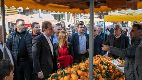 Başkan Seçer, Yenipazar Esnafı İle Bir Araya Geldi