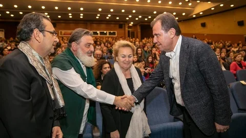 Mersin Büyükşehir Belediye Başkanı Vahap Seçer, Şeb-i Arus Törenine Katıldı