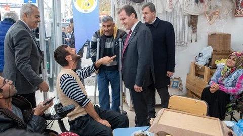 Mersin Büyükşehir Belediye Başkanı Vahap Seçer’in Mut Mesaisi
