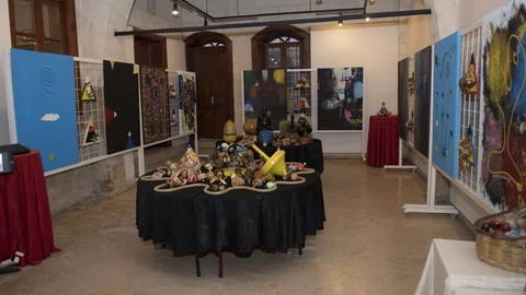 Büyükler Geçmişi Hatırlarken, Çocuklar Topaçla Tanıştı