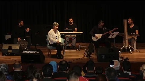 Aşık Veysel’in Torunu Mersin’de