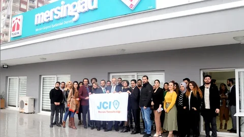 Mersin GİAD’ta "Beden Dili Eğitimi" Verildi