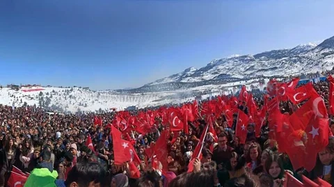 Coşku Arslanköy'de Devam Ediyor