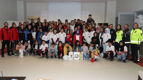 Mersin'de "Küçük Hayaller Büyük Umutlar" Projesi