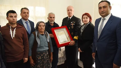 Toroslar’ın Şehit Ailelerine "Şehadet Belgesi" Verildi