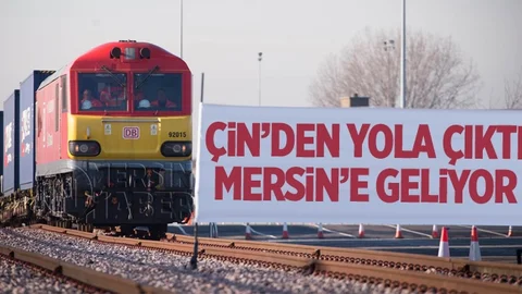 Çin'den Yola Çıktı, Mersin'e Geliyor