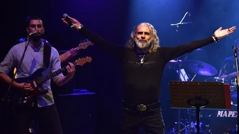 Yenişehir Barış Manço ve Cem Karaca’yı Şarkılarıyla Andı