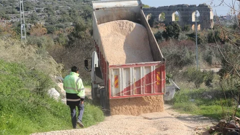 Üçtepe ve Kumkuyu’da Hizmetin Adı Mükerrem Tollu