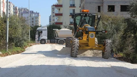 Erdemli Belediyesi’nden Asfalt Atağı