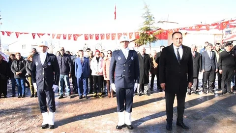 Başkan Yılmaz; "Aradan Yüzyıllar Geçse De Türk'ün Kahramanlık Ruhu Hep Tazedir"
