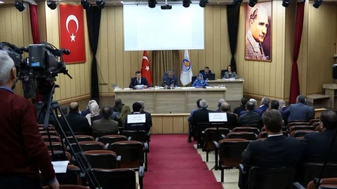 Akdeniz Belediye Meclisi Toplandı