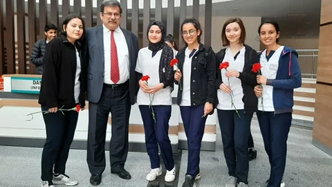 Anamur Belediyesi Emekçi Kadınları Unutmadı