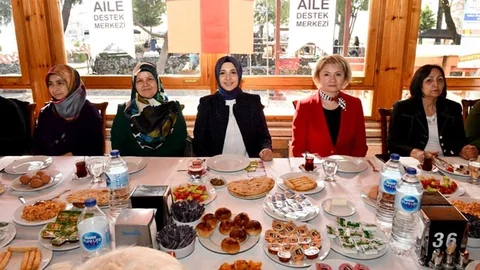 "8 Mart Dünya Kadınlar Günü" Etkinlikleri Devam Ediyor