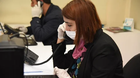 Toroslar Belediyesi’nden Örnek Proje: Büyüklere Vefa Hattı Kuran Belediye, Gençlerle Yaşlıları Konuşturuyor!