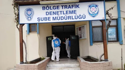 Toroslar, Halk Sağlığı İçin Tedbiri Elden Bırakmıyor
