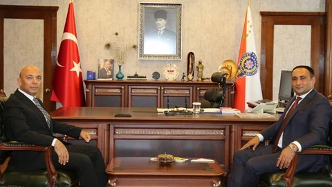 Toroslar Belediye Başkanı Atsız Afşın Yılmaz, Türk Polis Teşkilatı'nın 175'inci Kuruluş Yıl Dönümü ve Polis Haftası Dolayısıyla Bir Kutlama Mesajı Yayınladı