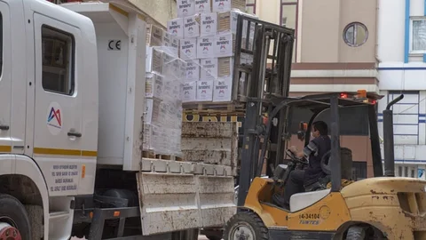 Büyükşehir, Koronavirüs Sürecinde Esnafın da Yanında