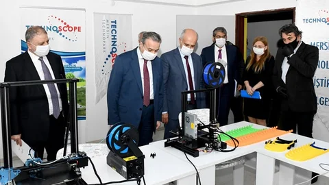 Vali Su, Teknopark Yönetim Kurulu Toplantısına Başkanlık Etti