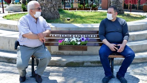 Artık Banklar da Sosyal Mesafeli