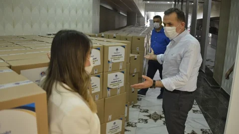 Yenişehir Belediyesi Gıda Yardımı Seferberliğini Sürdürüyor