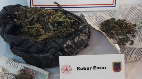250 Gram Ele Geçirildi