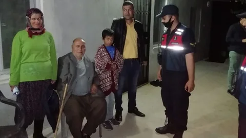 Kayıp 9 Yaşındaki Çocuk Ailesine Teslim Edildi