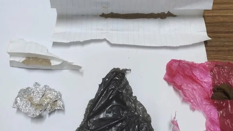 Akdeniz Polisi Suç ve Suçluya Geçit Vermiyor! Uyuşturucu Madde İle Yakalandılar