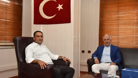 Başkan Yılmaz, Mevkidaşı Gültak'ı Ağırladı