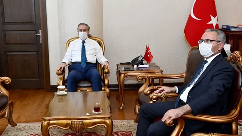 Vali Su’ya Ziyaret