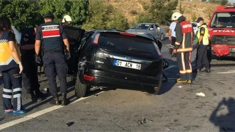 Kazada 3 Kişi Hayatını Kaybetti