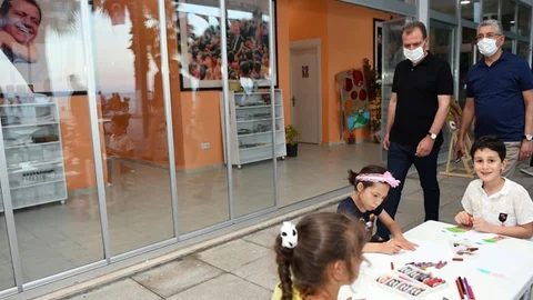 Sahildeki Kafeler İncelendi