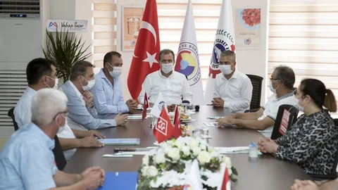 Taşucu Limanı Bürokrasiye Takıldı