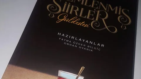 Şairlerin Beklediği Eser Çıktı