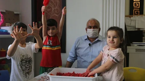 Kontrollü Normalleşme Sürecinde, "Çocuklara Oyun Terapisi"