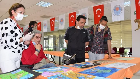 Minik Ressamlar Dünyamızın Geleceğini Çizdi