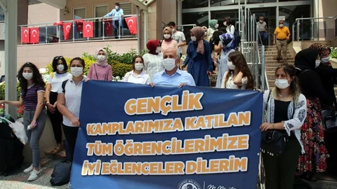 Gültak, Başarılı Öğrencileri Yaz Kampı İle Ödüllendirdi