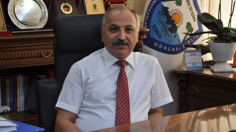 "Berbere, Terziye, Manava Doktor Şartı Getiren Uygulama En Az Bir Yıl Ertelenmeli"