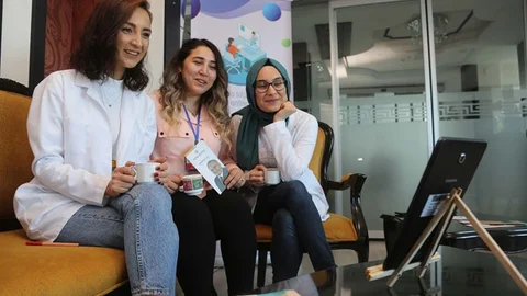 "Kahve Sohbetleri" İle Terapi