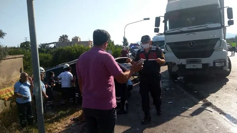 Kamyonla Cip Çarpıştı